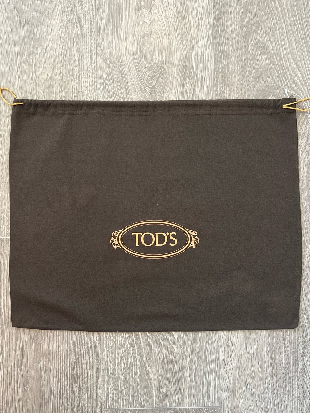 Tod’s dust bag (C361)